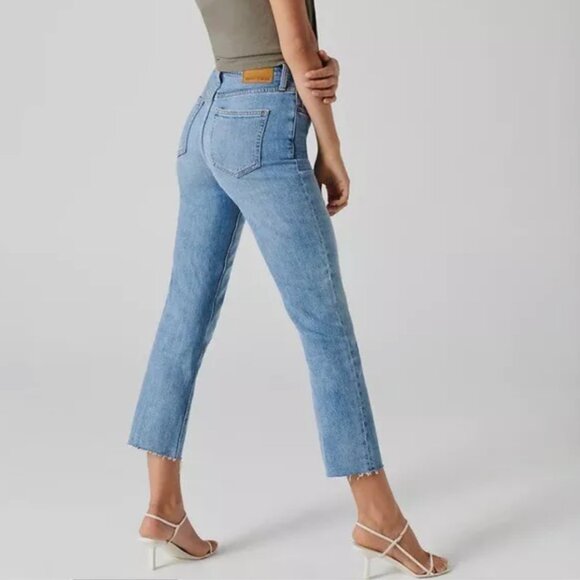 Denim Forum Aritzia Arlo High Rise Straight Button Fly Raw jeans-Sz 31 - Picture 5 of 15